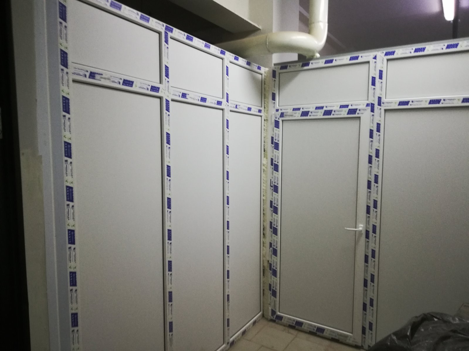 https://ulan-ude.delaem-okna.ru/storage/app/uploads/public/63f/473/ead/63f473eadc597995472210.jpg